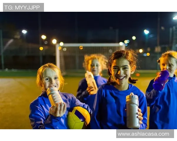 足球明星运动牙套助力球员展现完美微笑与自信风采